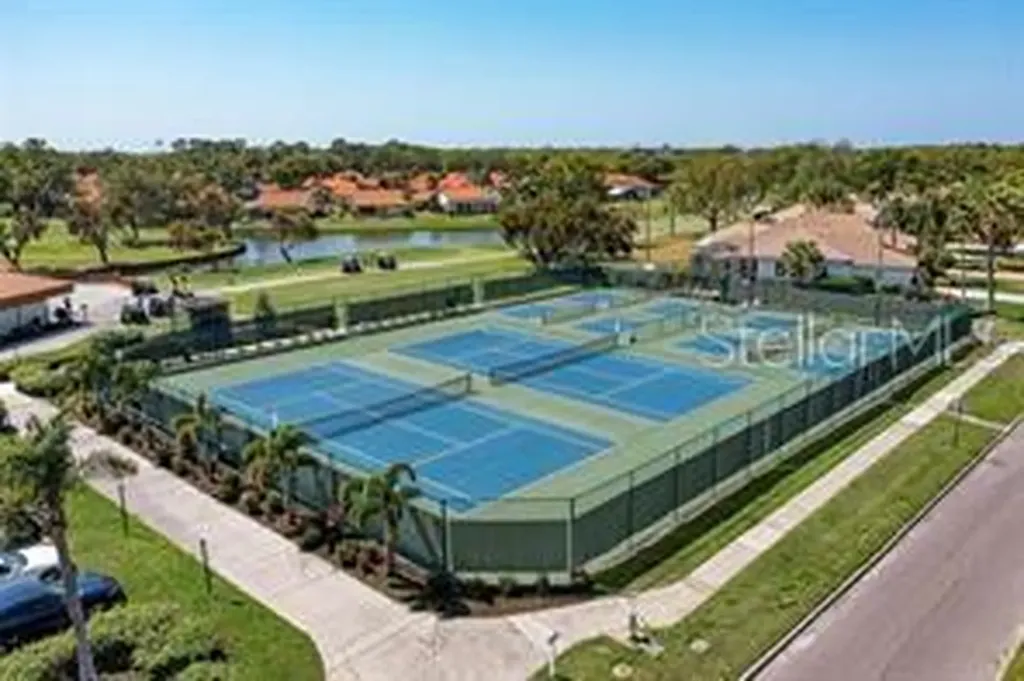 4812 Sand Trap Circle E Bradenton FL 34203