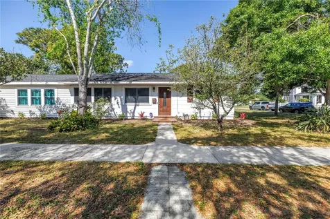 500 39th Avenue N St Petersburg FL 33703