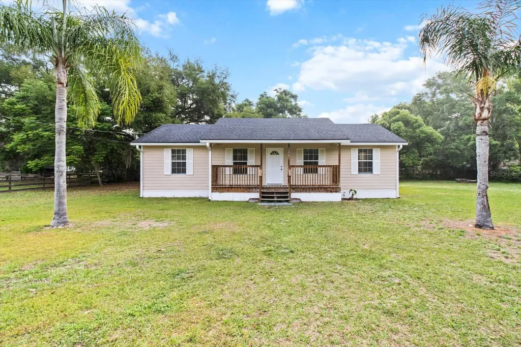 12201 SE 129th Court Ocklawaha FL 32179