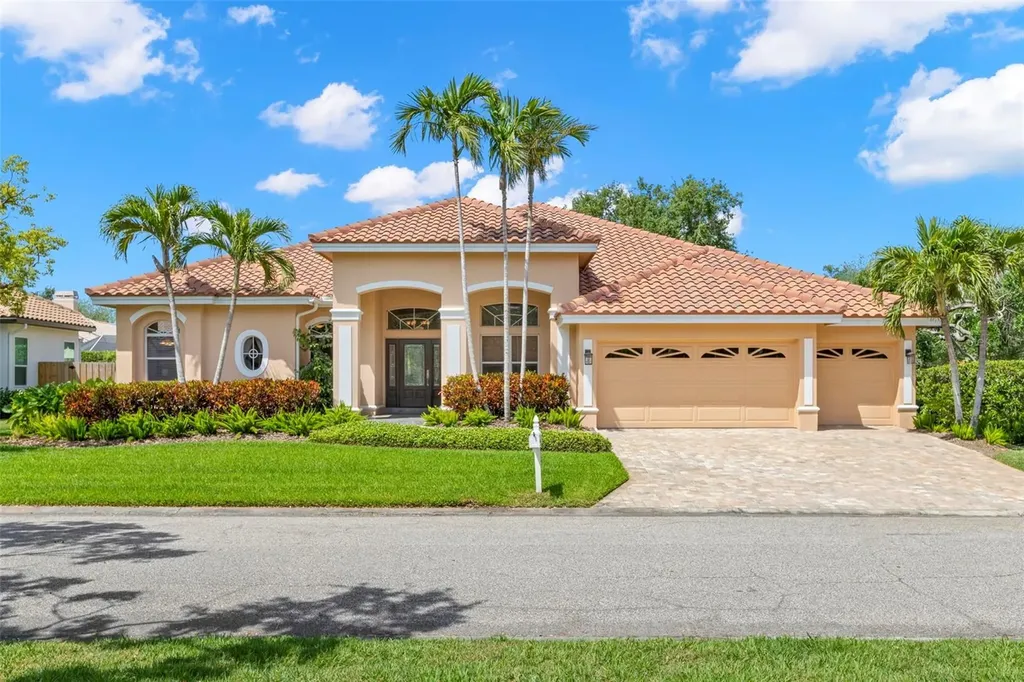 4670 Slash Pine Lane NE St Petersburg FL 33703