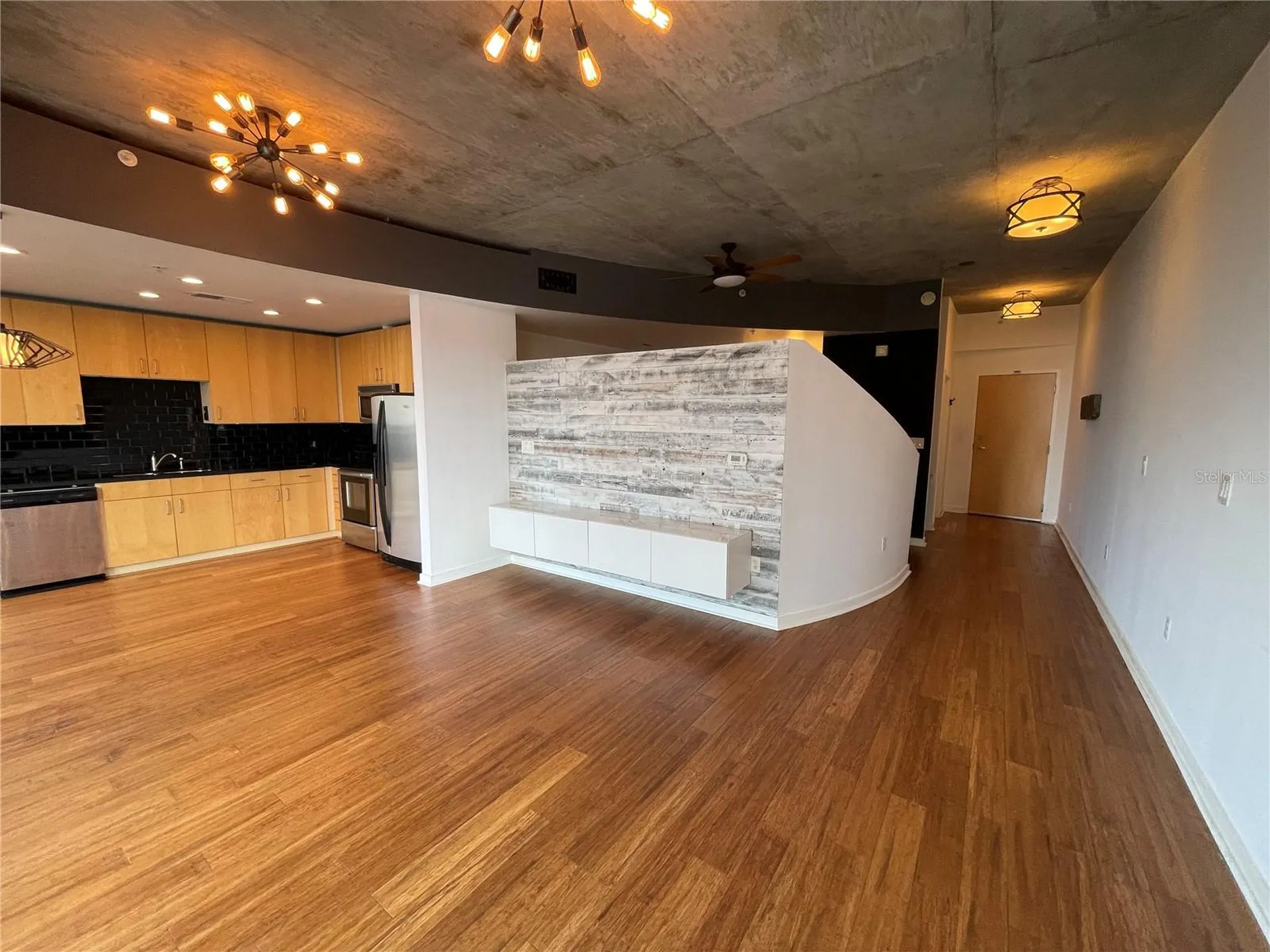 155 S Court Avenue Orlando FL 32801
