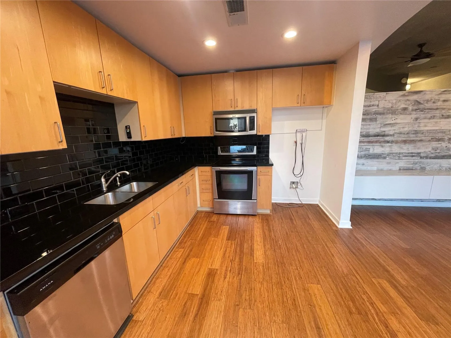 155 S Court Avenue Orlando FL 32801