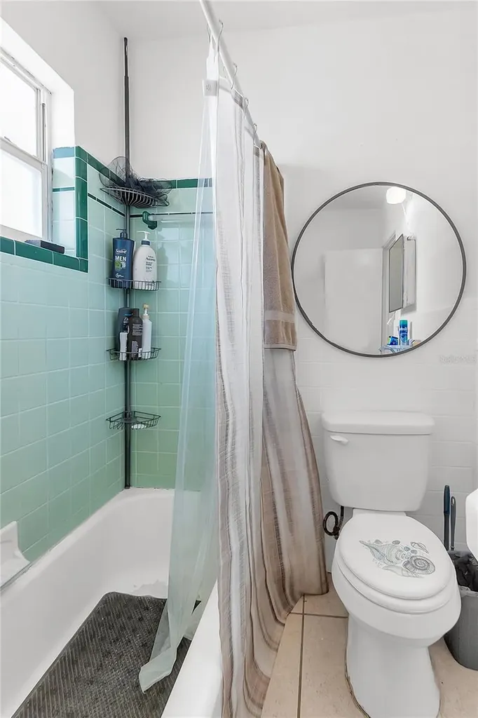 2503 10th Street W Bradenton FL 34205
