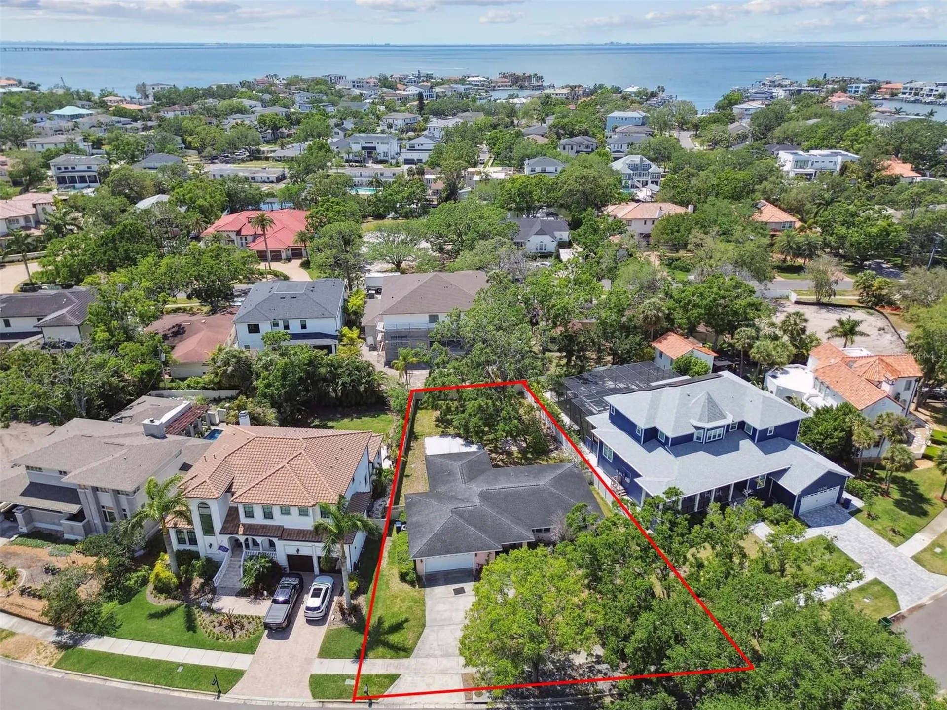 2607 S Bryant Circle Tampa FL 33629