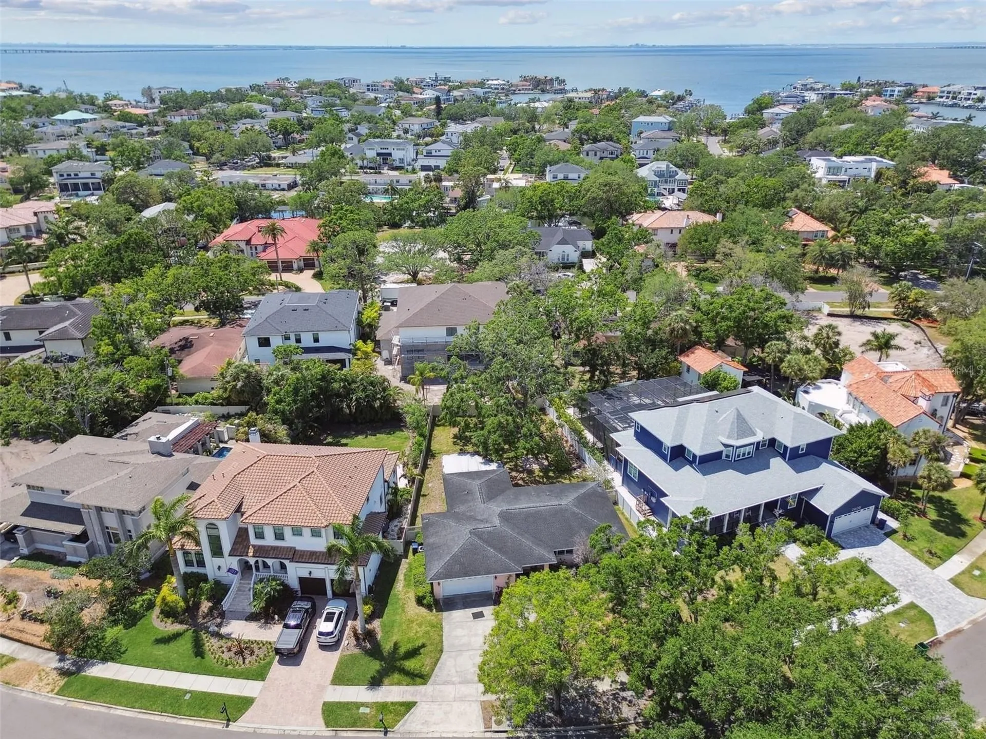 2607 S Bryant Circle Tampa FL 33629