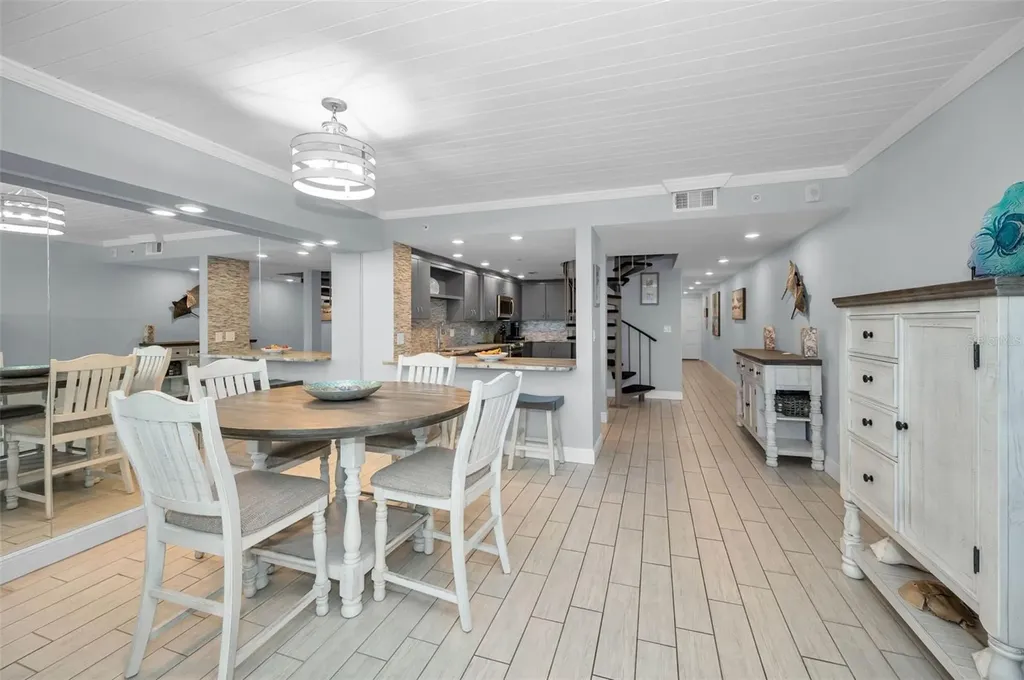 19700 Gulf Boulevard Indian Shores FL 33785