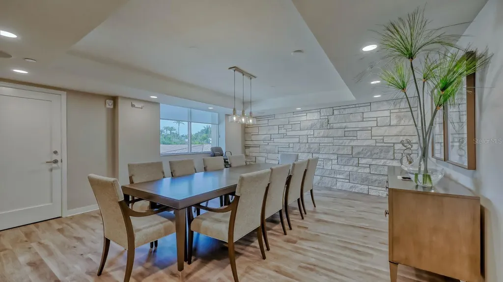 2301 Gulf Of Mexico Drive Longboat Key FL 34228