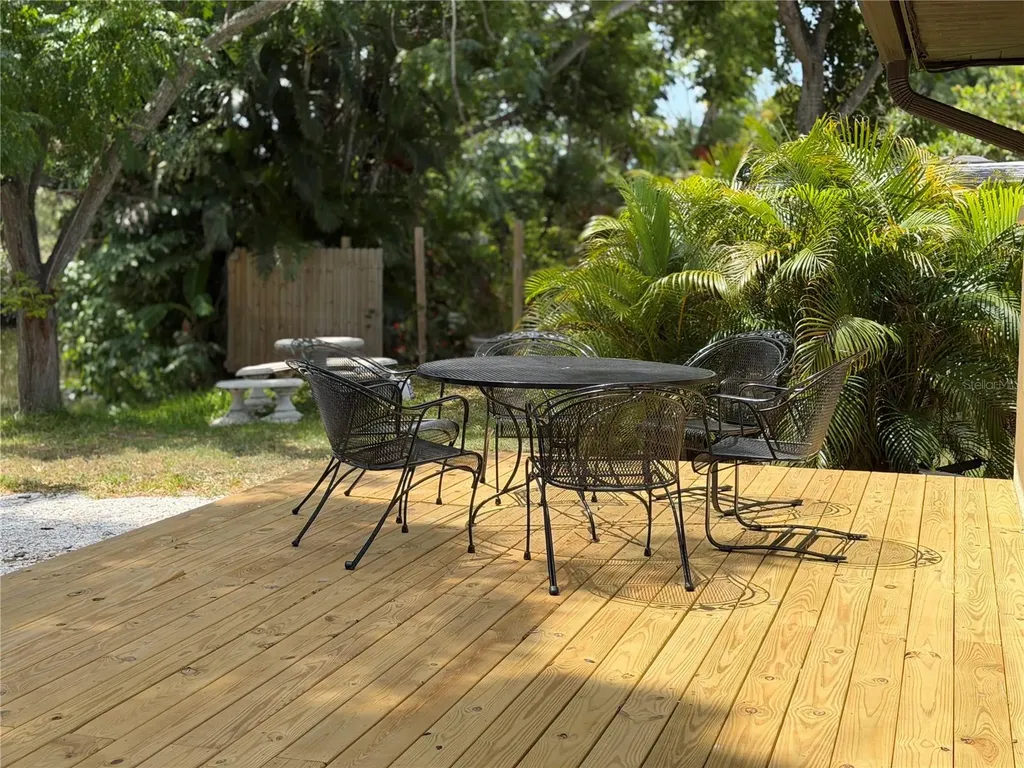 3709 Alden Way Sarasota FL 34232