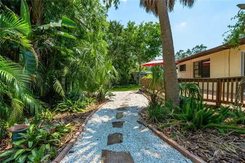3709 Alden Way Sarasota FL 34232