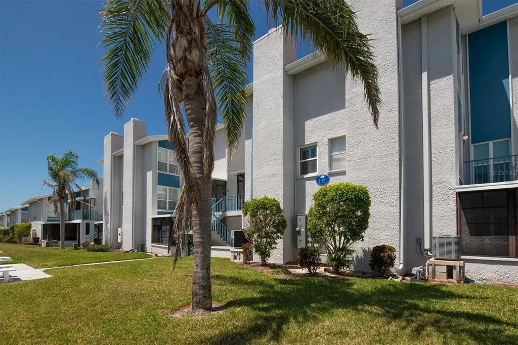 171 Medallion Boulevard Madeira Beach FL 33708