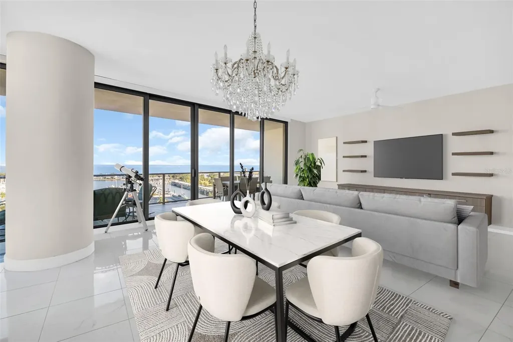 100 1st Avenue N St Petersburg FL 33701