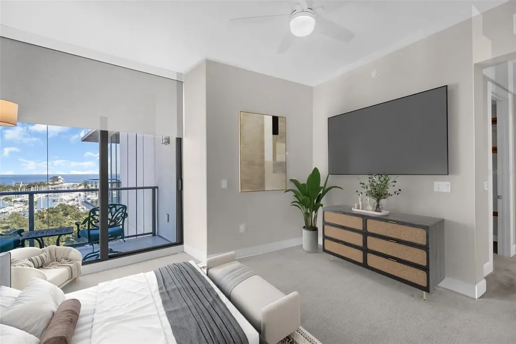 100 1st Avenue N St Petersburg FL 33701