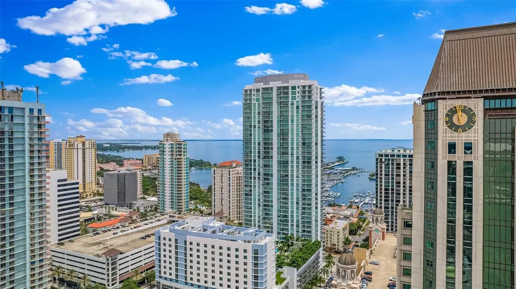 100 1st Avenue N St Petersburg FL 33701