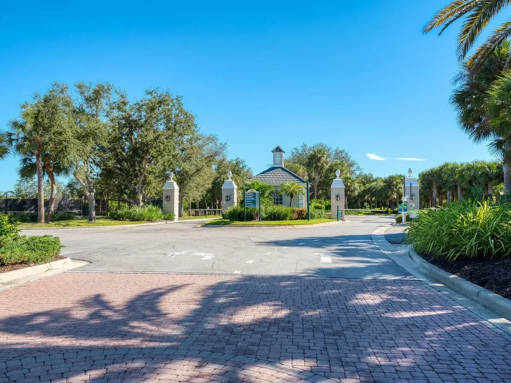 27336 Driver Lane Englewood FL 34223