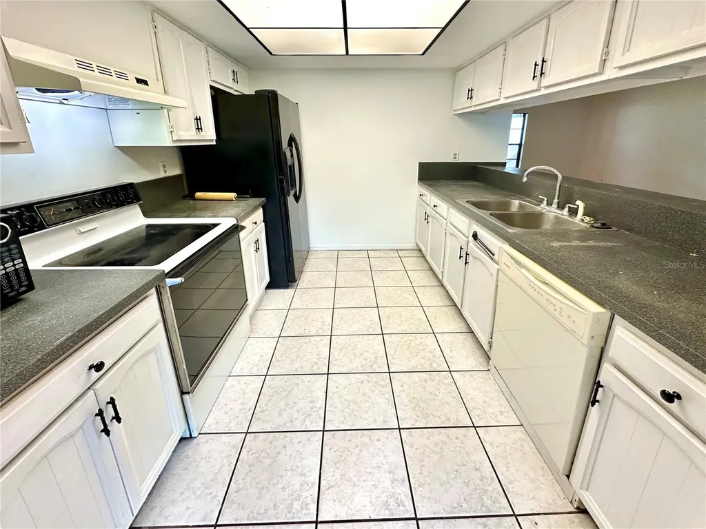 5454 Saddlebrook Way Wesley Chapel FL 33543