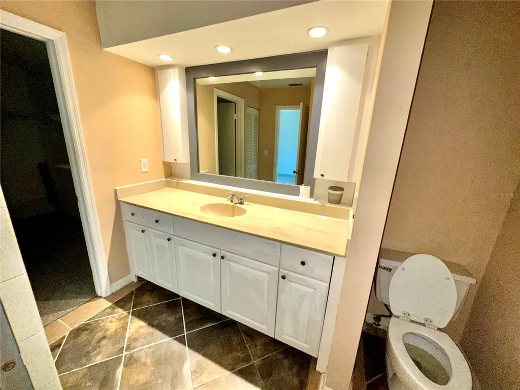 5454 Saddlebrook Way Wesley Chapel FL 33543