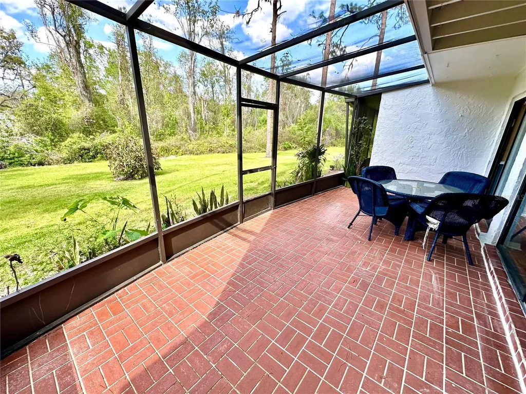 5454 Saddlebrook Way Wesley Chapel FL 33543