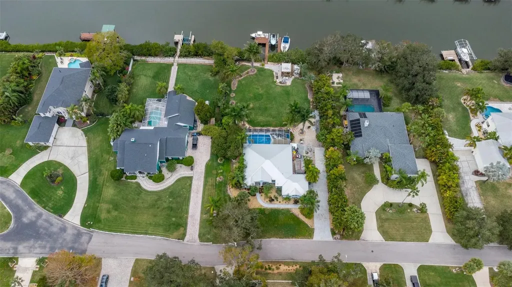 424 Island Cay Way Apollo Beach FL 33572