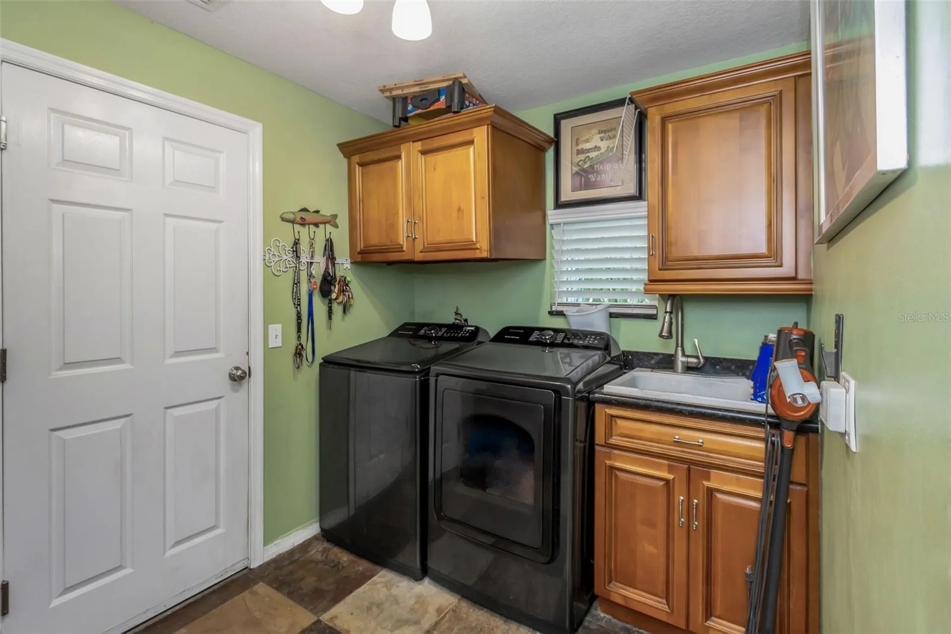 424 Island Cay Way Apollo Beach FL 33572