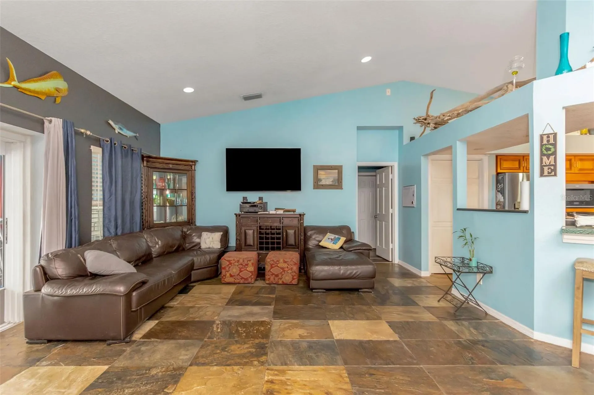 424 Island Cay Way Apollo Beach FL 33572
