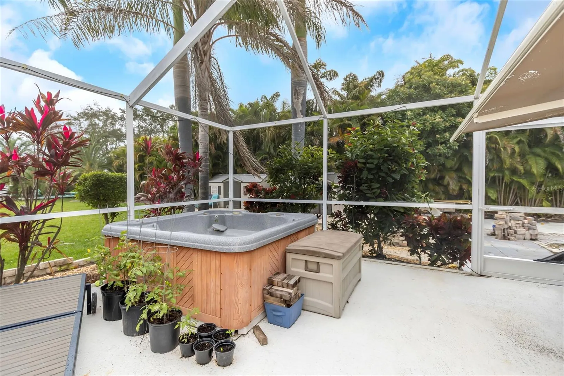 424 Island Cay Way Apollo Beach FL 33572