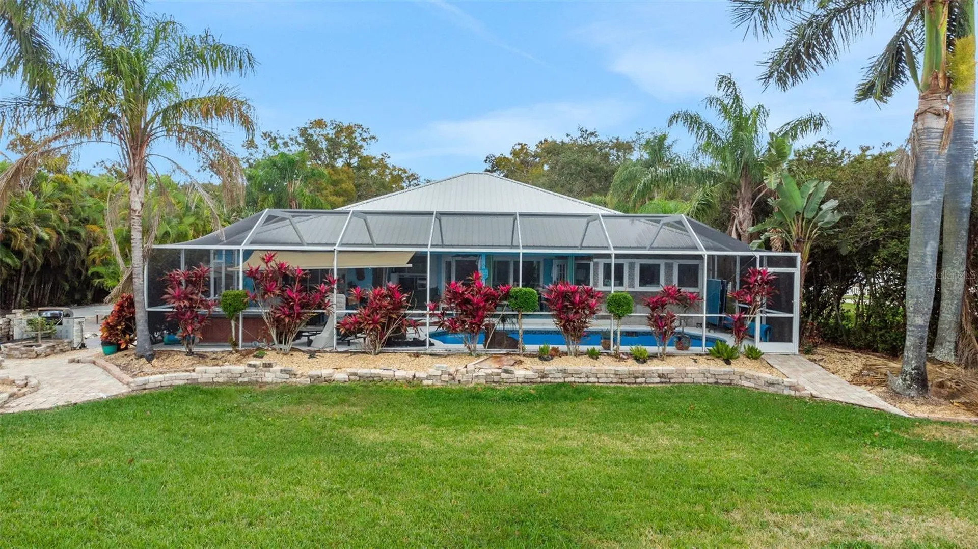 424 Island Cay Way Apollo Beach FL 33572