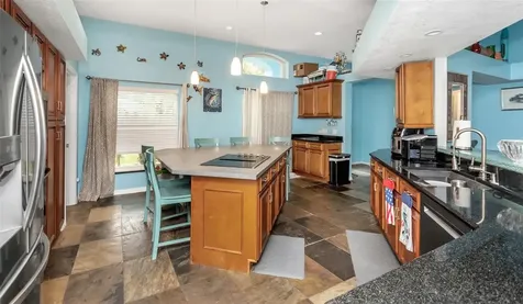 424 Island Cay Way Apollo Beach FL 33572