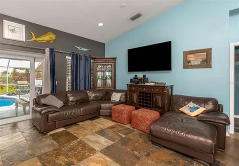424 Island Cay Way Apollo Beach FL 33572