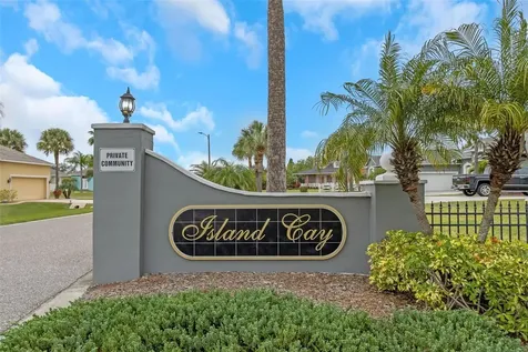 424 Island Cay Way Apollo Beach FL 33572