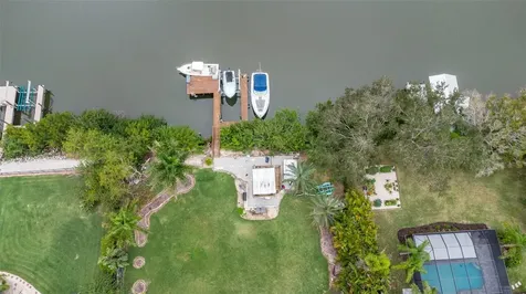 424 Island Cay Way Apollo Beach FL 33572