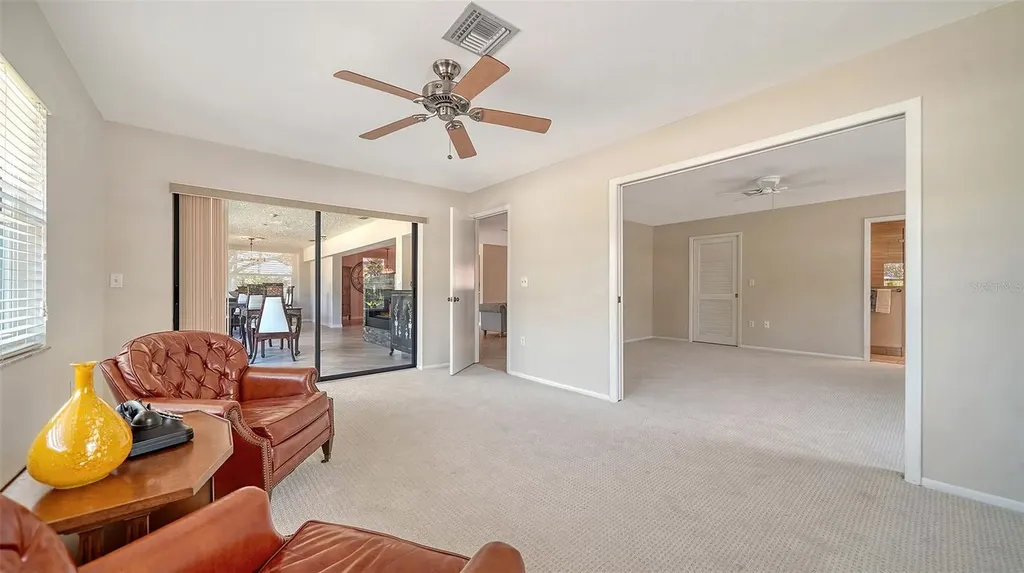 5458 Golf Pointe Drive Sarasota FL 34243