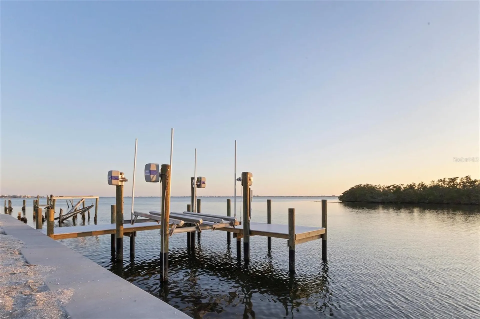 7314 Westmoreland Drive Sarasota FL 34243
