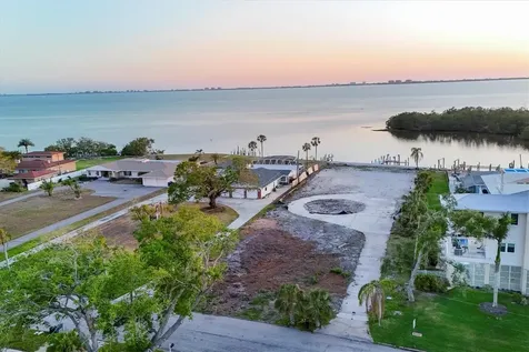 7314 Westmoreland Drive Sarasota FL 34243