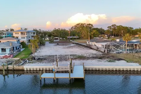 7314 Westmoreland Drive Sarasota FL 34243