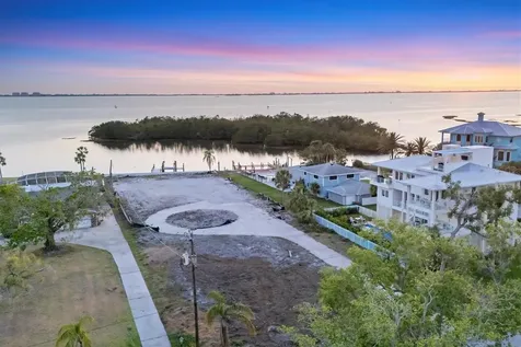 7314 Westmoreland Drive Sarasota FL 34243