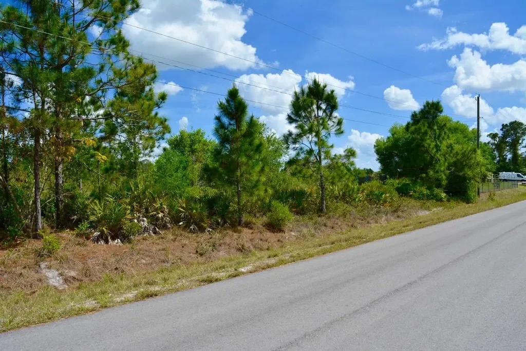 1510 Pine Avenue Lehigh Acres FL 33972