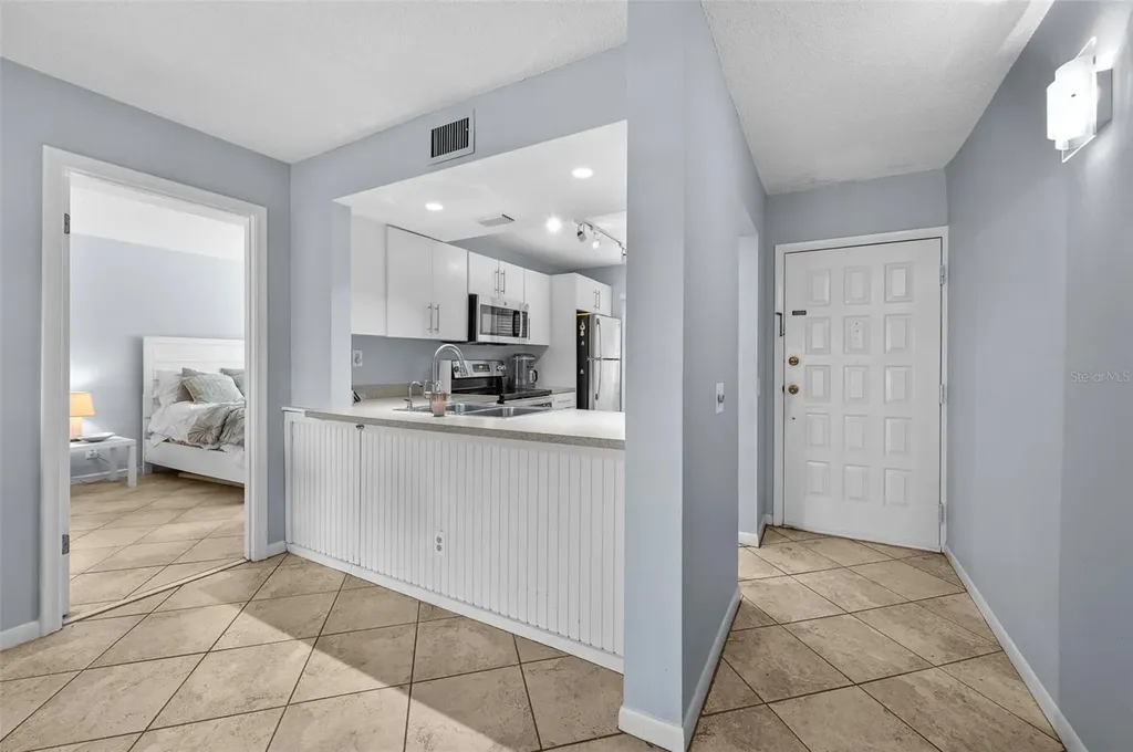 6269 Palma Del Mar Boulevard S St Petersburg FL 33715