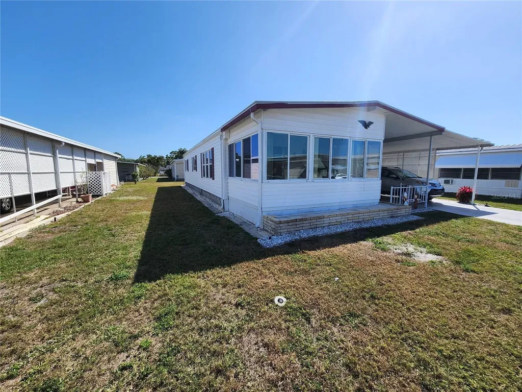 808 53rd Avenue E Bradenton FL 34203