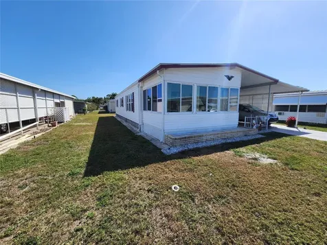 808 53rd Avenue E Bradenton FL 34203