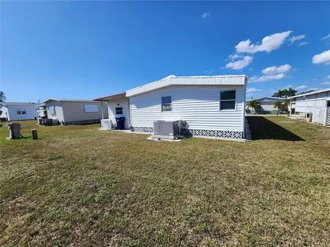 808 53rd Avenue E Bradenton FL 34203