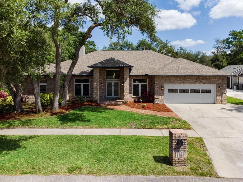250 Shady Oaks Circle Lake Mary FL 32746