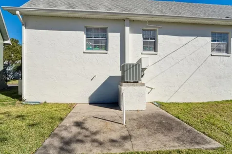 6710 Hickorywood Lane New Port Richey FL 34653