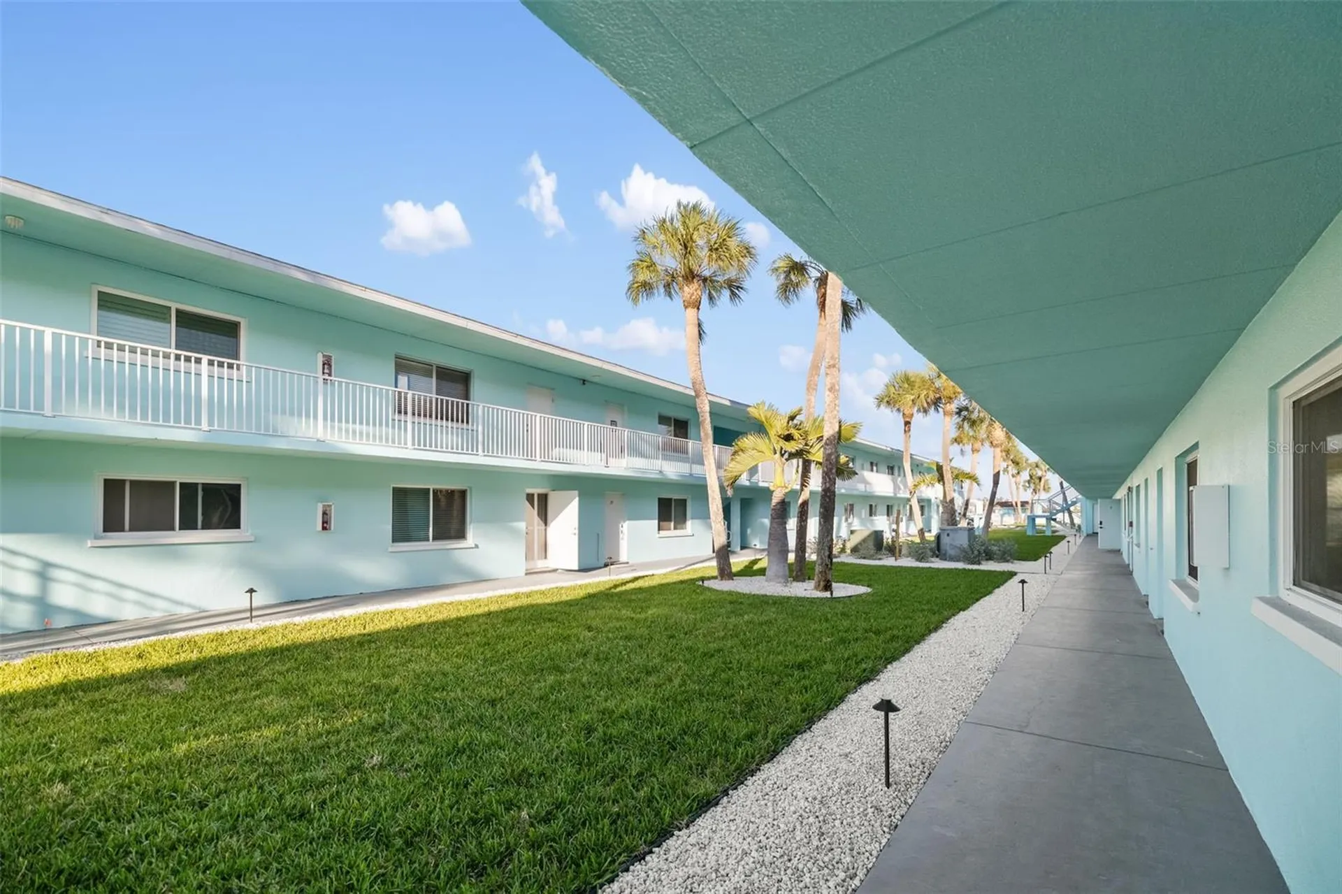 117 7th Street N Bradenton Beach FL 34217