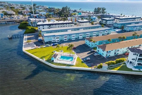 117 7th Street N Bradenton Beach FL 34217