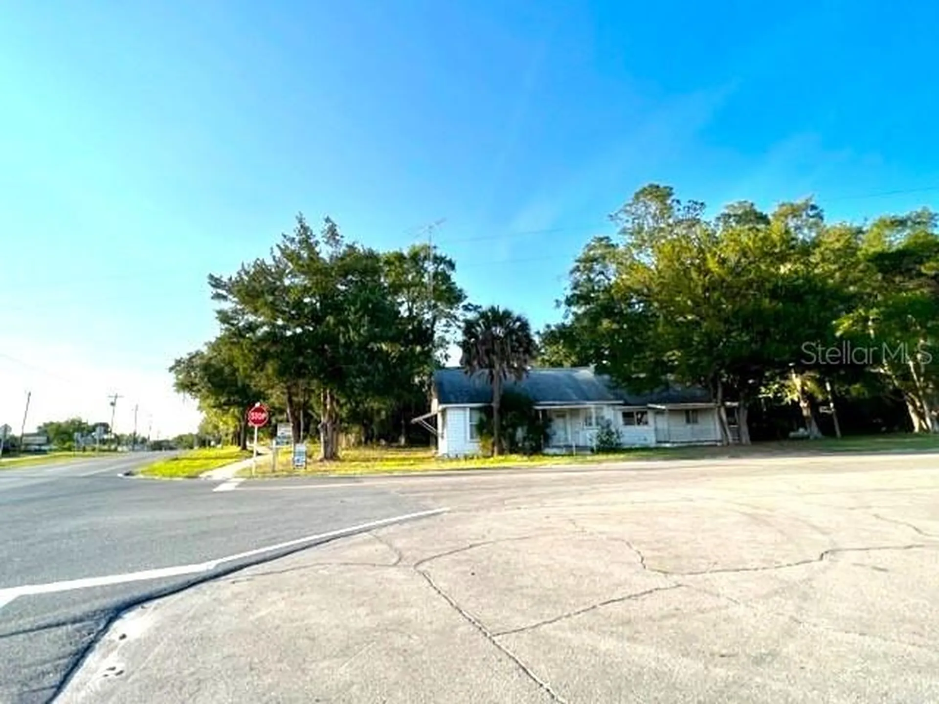 1010 S Main Street Bell FL 32619