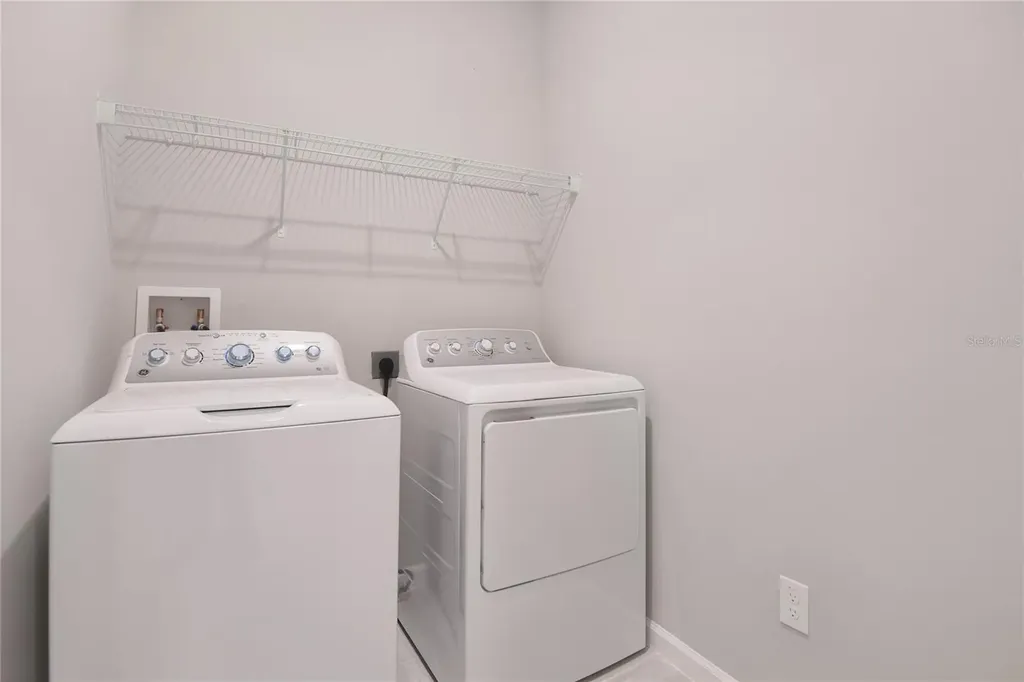 1737 Carnelian Street Deland FL 32720