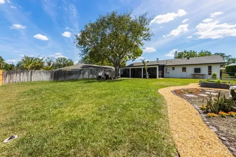 5704 2nd Avenue Drive NW Bradenton FL 34209