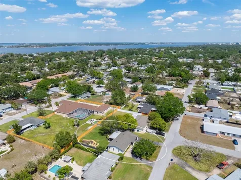 5704 2nd Avenue Drive NW Bradenton FL 34209