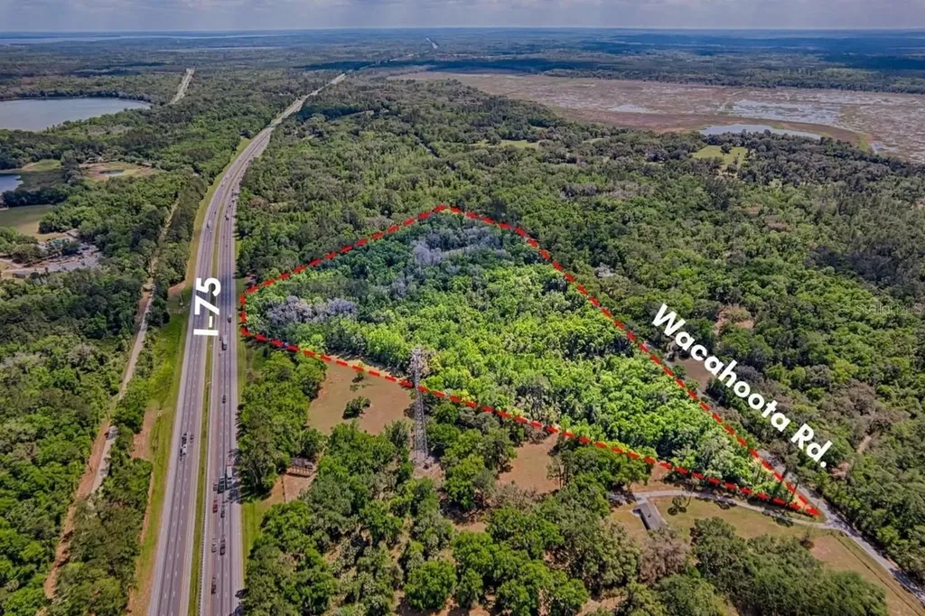 110 SE Wacahoota Road Micanopy FL 32667