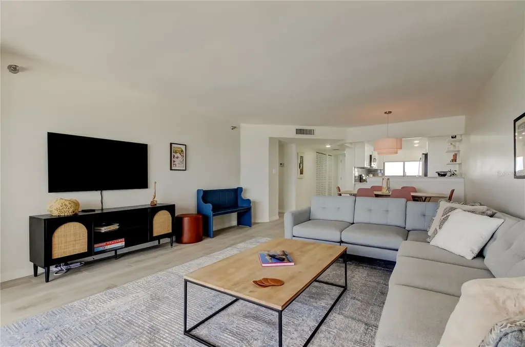 1290 Gulf Boulevard Clearwater Beach FL 33767
